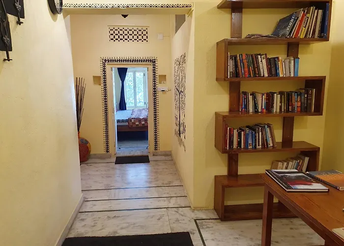 Oolala - Your Lake House In The Center Of Udaipur